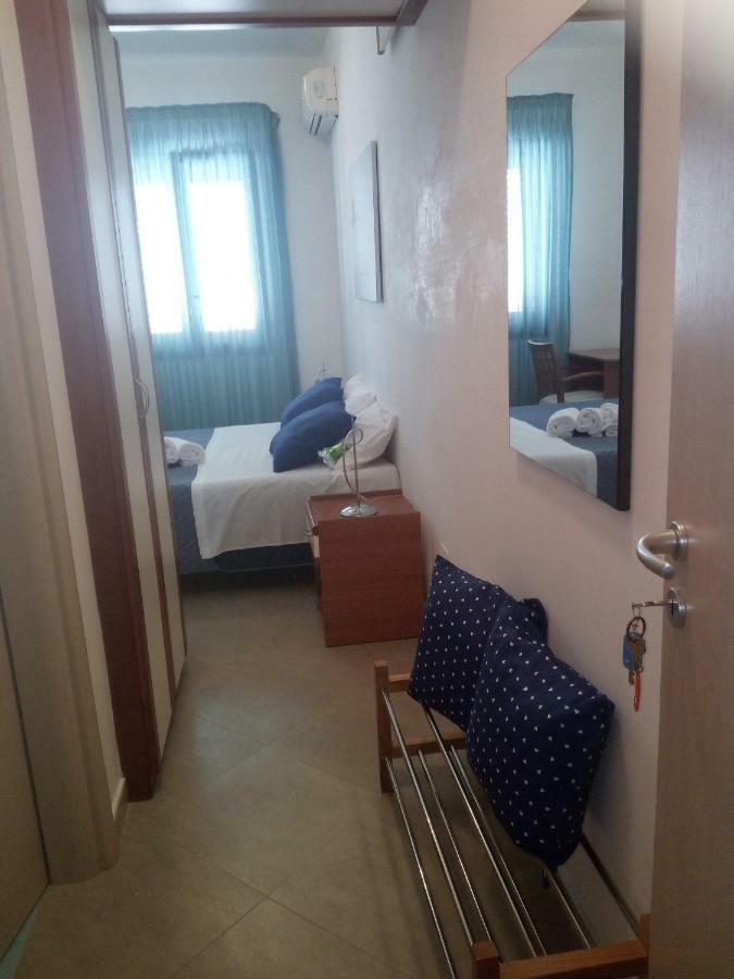 B&B Giovanna Gms Porto Cesareo Δωμάτιο φωτογραφία